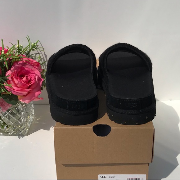 UGG Laton Slide - Picture 7 of 8